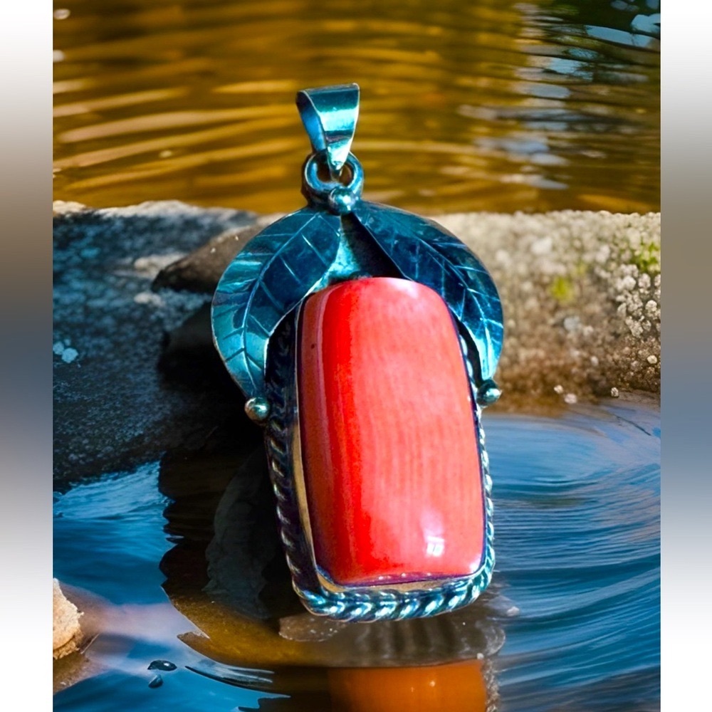 Exquisite Handcrafted Fruit,Leaf Theme With Coral… - image 4